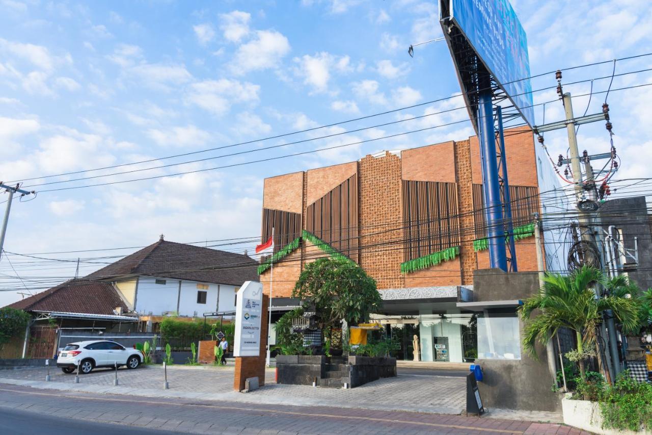Berry Biz Hotel Sunset Road Seminyak Kültér fotó